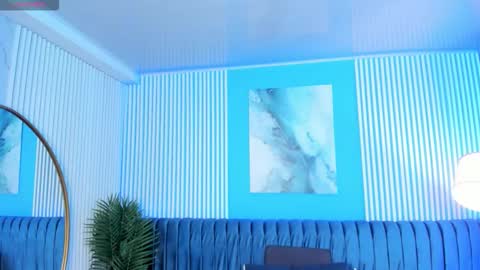 Roxy hell online show from 09-28-25, 12:54