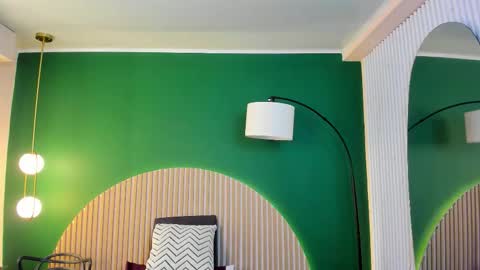 Roxy hell online show from 10-09-25, 12:03