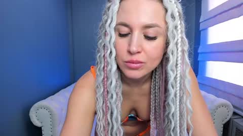 Roxy online show from 01-15-25, 05:08