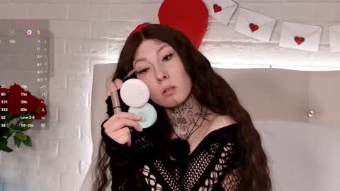 roxanne online show from 02-06-26, 05:49