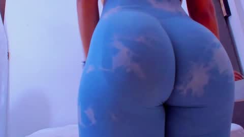 roxy online show from 01-21-25, 01:22