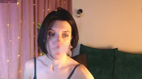 roxy_riot_ online show from 02-04-25, 04:26