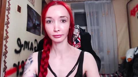 Snapshot of roxy_silver chatting on 04-22-26, 08:43 Roxy online show from 04-22-26, 08:43