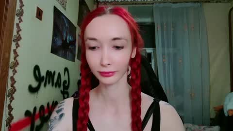 Snapshot of roxy_silver chatting on 05-06-26, 07:52 Roxy online show from 05-06-26, 07:52