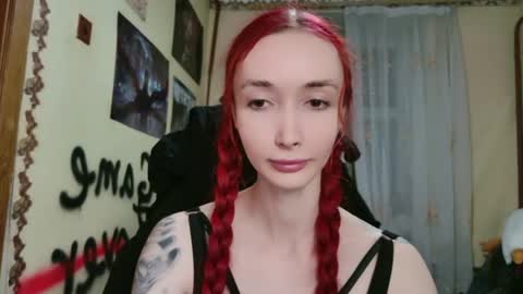 Snapshot of roxy_silver chatting on 05-08-26, 08:58 Roxy online show from 05-08-26, 08:58