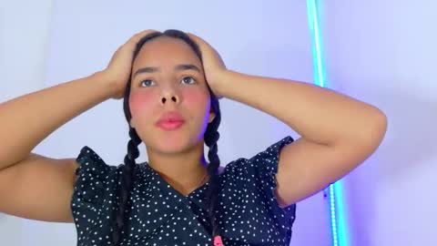 roxy_stone1 online show from 10-23-25, 07:34