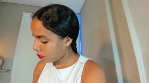 roxy_stone1 online show from 06-19-26, 07:06