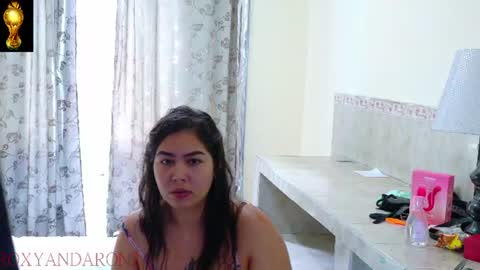 RoxyAron online show from 06-14-26, 01:35