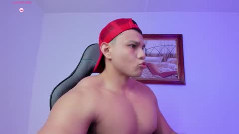 Snapshot of roy__constance chatting on 02-15-26, 08:38 Roy Constance online show from 02-15-26, 08:38