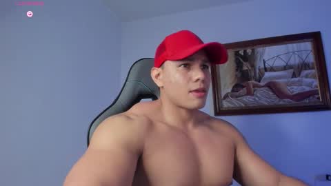 Snapshot of roy__constance chatting on 03-19-26, 04:38 Roy Constance online show from 03-19-26, 04:38