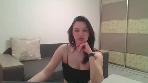 Roza05x online show from 04-04-26, 09:07