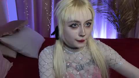 Rraffaellka online show from 05-16-26, 09:35
