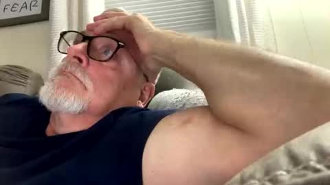 rs006 online show from 10-15-25, 02:33