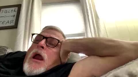 rs006 online show from 10-31-25, 02:18