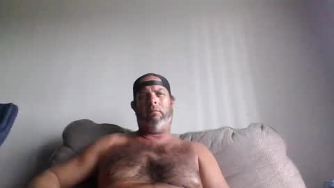 Snapshot of rubbingoneout714 chatting on 09-16-25, 10:11 rubbingoneout714 online show from 09-16-25, 10:11