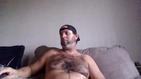 rubbingoneout714 online show from 12-17-25, 06:58