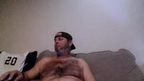 Snapshot of rubbingoneout714 chatting on 03-19-26, 02:15 rubbingoneout714 online show from 03-19-26, 02:15