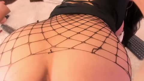 Snapshot of rubi_channel chatting on 02-12-25, 10:26 Channel online show from 02-12-25, 10:26