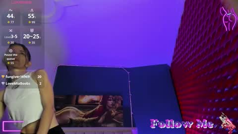 Snapshot of rubi_sharqui chatting on 10-14-25, 03:46 Rubi online show from 10-14-25, 03:46