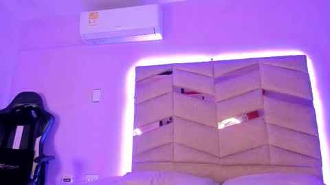 Snapshot of rubi_sharqui chatting on 10-29-25, 01:46 Rubi online show from 10-29-25, 01:46