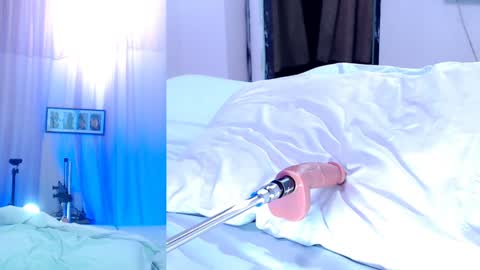 Snapshot of rubidaniells_ chatting on 01-14-25, 01:47 Daniells online show from 01-14-25, 01:47