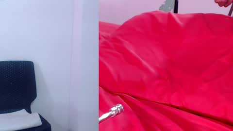 Snapshot of rubidaniells_ chatting on 02-06-25, 03:06 Daniells online show from 02-06-25, 03:06