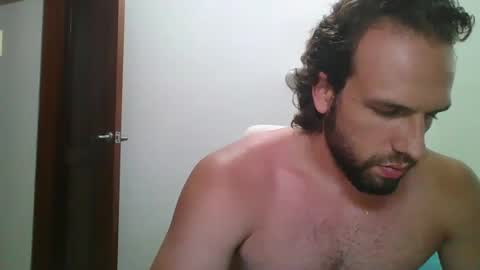 Snapshot of rubio121 chatting on 10-10-25, 05:45 rubio121 online show from 10-10-25, 05:45