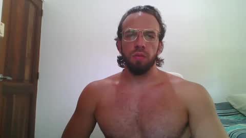 Snapshot of rubio121 chatting on 10-13-25, 05:02 rubio121 online show from 10-13-25, 05:02