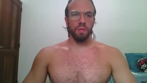 Snapshot of rubio121 chatting on 10-27-25, 03:16 rubio121 online show from 10-27-25, 03:16