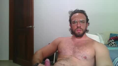 Snapshot of rubio121 chatting on 10-29-25, 05:47 rubio121 online show from 10-29-25, 05:47