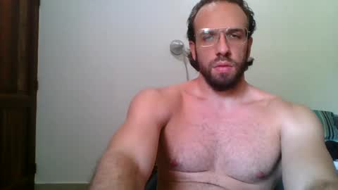 Snapshot of rubio121 chatting on 07-24-26, 05:44 rubio121 online show from 07-24-26, 05:44