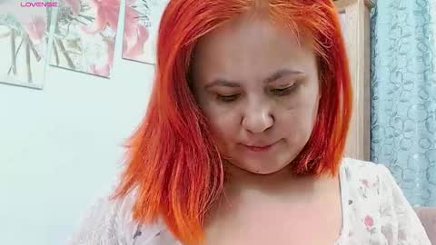 Snapshot of rubiqueens chatting on 11-14-25, 10:58 RubiQueens online show from 11-14-25, 10:58