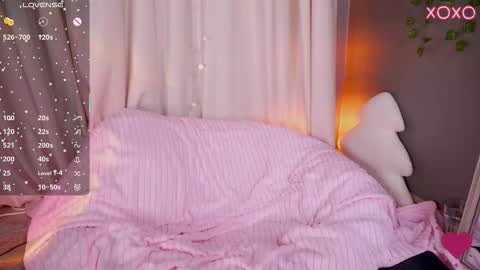 Snapshot of ruby_blossom chatting on 03-24-26, 08:47 Ruby online show from 03-24-26, 08:47