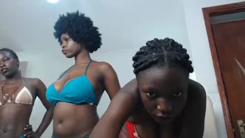 Snapshot of ruby_eva90 chatting on 07-18-26, 04:16 ruby_eva90 online show from 07-18-26, 04:16