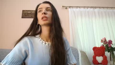 Snapshot of ruby_laroux chatting on 06-04-26, 09:15 Ruby online show from 06-04-26, 09:15