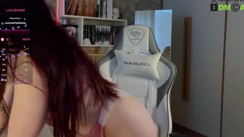 Snapshot of rubyalaska chatting on 01-31-25, 03:30 Ruby online show from 01-31-25, 03:30