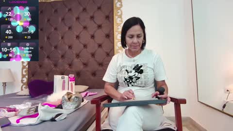Snapshot of rubybonnet_ chatting on 01-08-25, 11:10 Ruby bonnet online show from 01-08-25, 11:10
