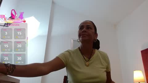 Snapshot of rubybonnet_ chatting on 03-02-25, 10:24 Ruby bonnet online show from 03-02-25, 10:24
