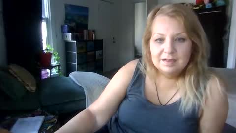 Call me Ruby online show from 10-01-25, 09:54