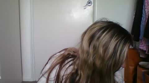 rubyredxxxoxxx online show from 12-17-25, 10:54