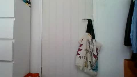 rubyredxxxoxxx online show from 08-08-26, 06:26