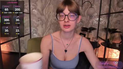 Snapshot of rubytwinkle chatting on 03-16-26, 08:57 Ruby online show from 03-16-26, 08:57