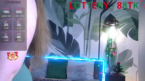 Snapshot of rubyvalen chatting on 12-27-24, 01:11 Ruby online show from 12-27-24, 01:11
