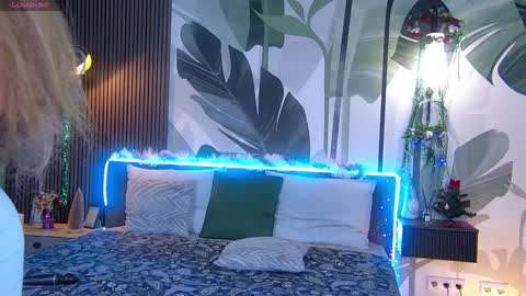 Snapshot of rubyvalen chatting on 01-02-25, 01:06 Ruby online show from 01-02-25, 01:06