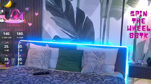 Snapshot of rubyvalen chatting on 02-25-25, 01:09 Ruby online show from 02-25-25, 01:09