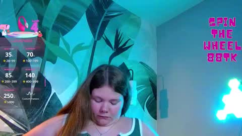 Snapshot of rubyvalen chatting on 09-17-25, 01:29 Ruby online show from 09-17-25, 01:29