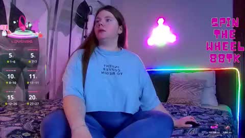 Snapshot of rubyvalen chatting on 09-18-25, 01:40 Ruby online show from 09-18-25, 01:40