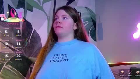 Snapshot of rubyvalen chatting on 10-06-25, 01:03 Ruby online show from 10-06-25, 01:03