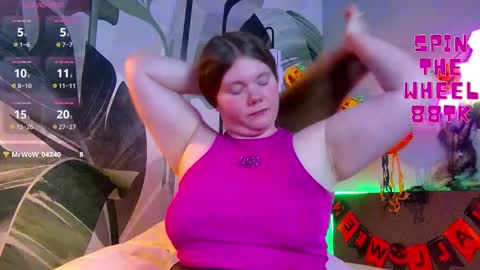 Snapshot of rubyvalen chatting on 10-31-25, 04:13 Ruby online show from 10-31-25, 04:13