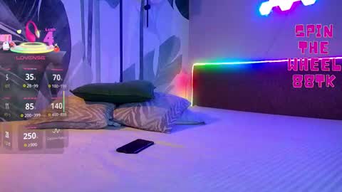 Snapshot of rubyvalen chatting on 11-03-25, 01:08 Ruby online show from 11-03-25, 01:08